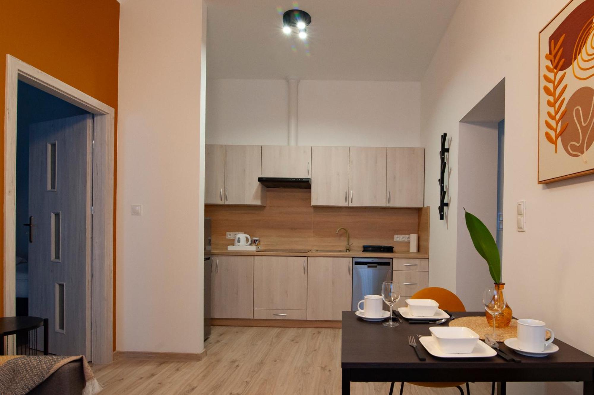 Apartamenty Emilia 2 Gniezno Exterior foto